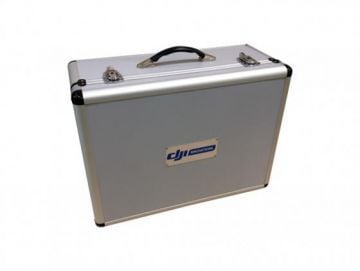 DJI Phantom 3 Professional + Spare Battery + Special Carrying Case