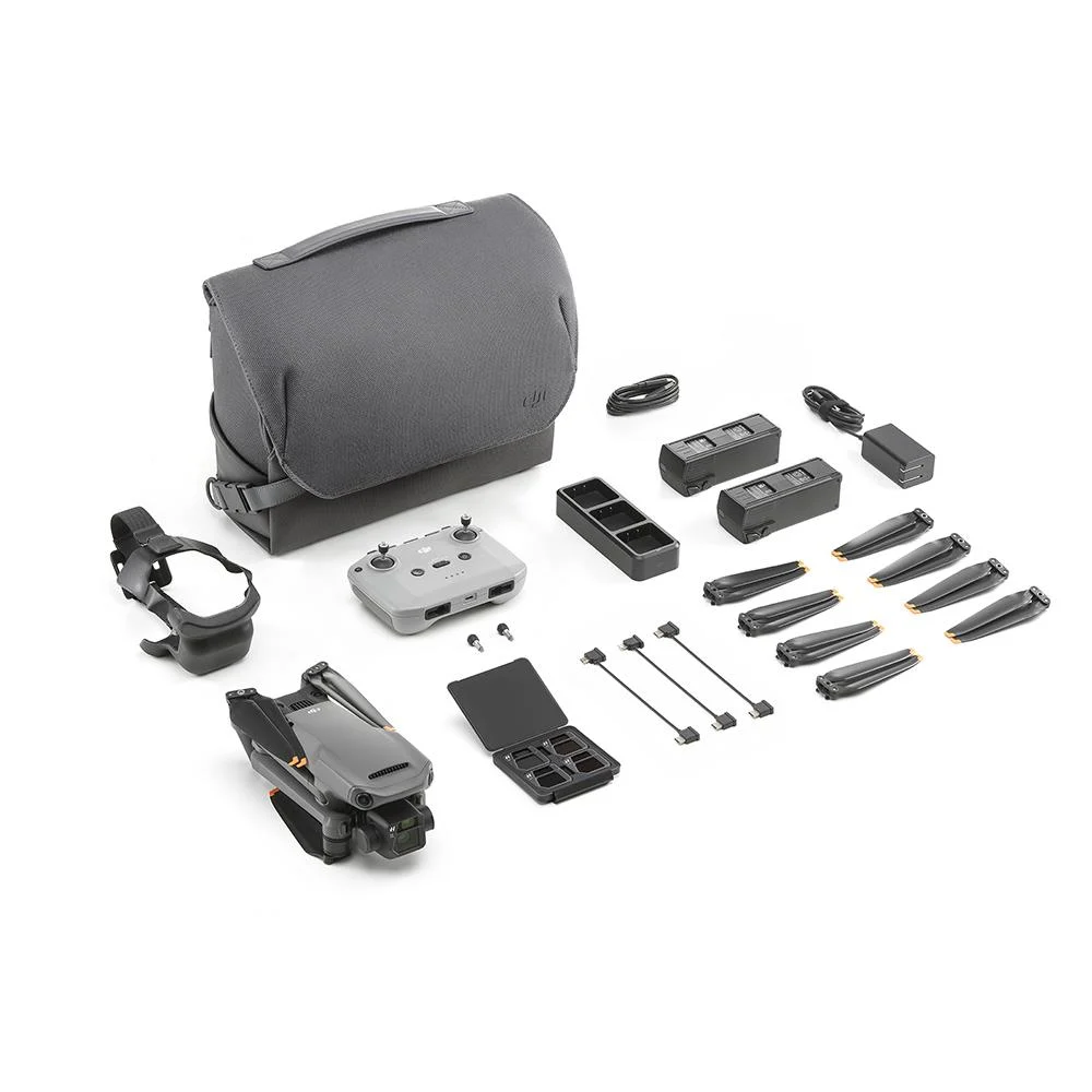 DJI Mavic 3 Fly More Combo Drone Seti